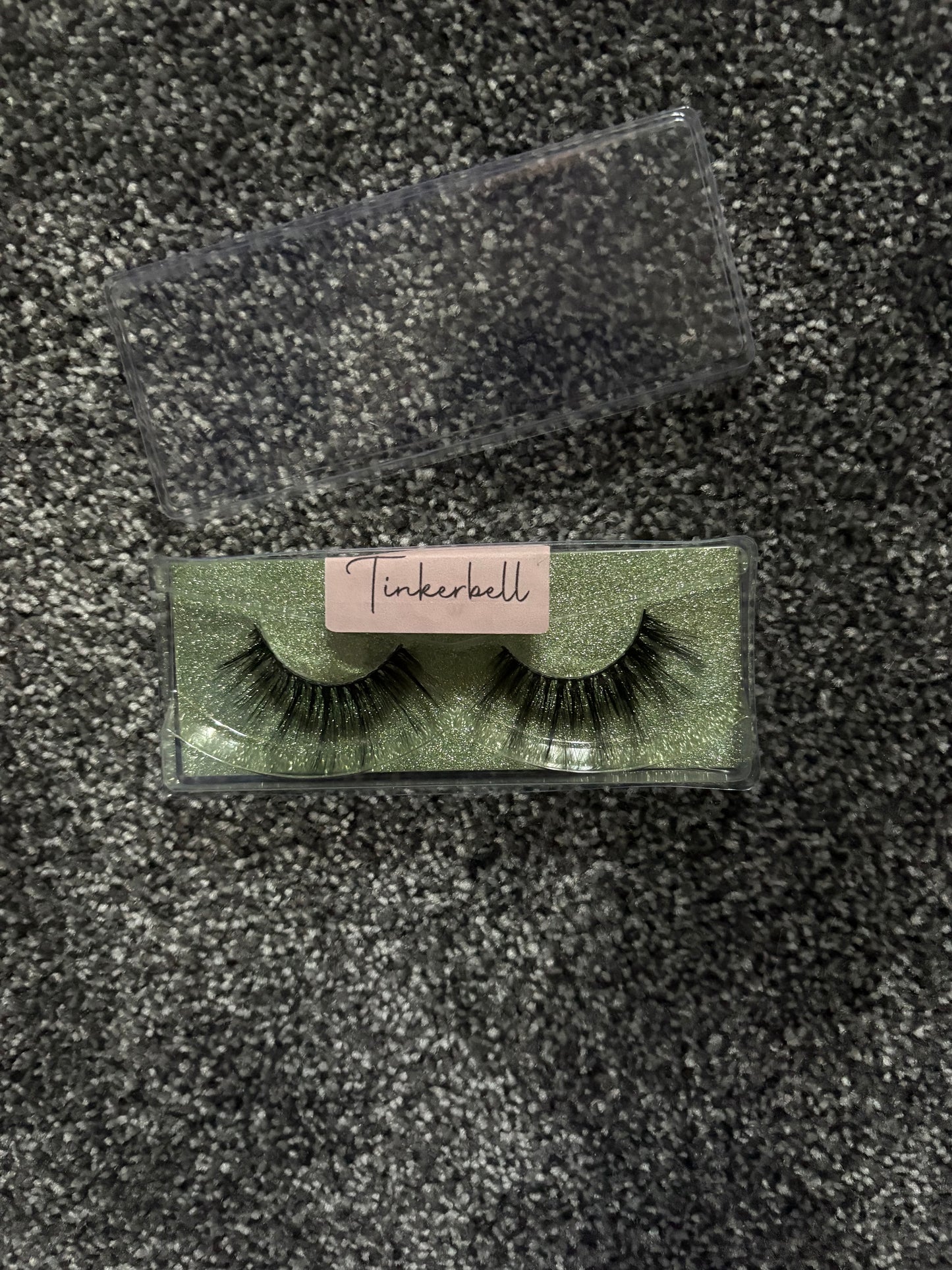 Luna Belle lashes - exclusive to lunas only.