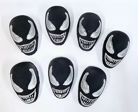 Superhero bath bomb