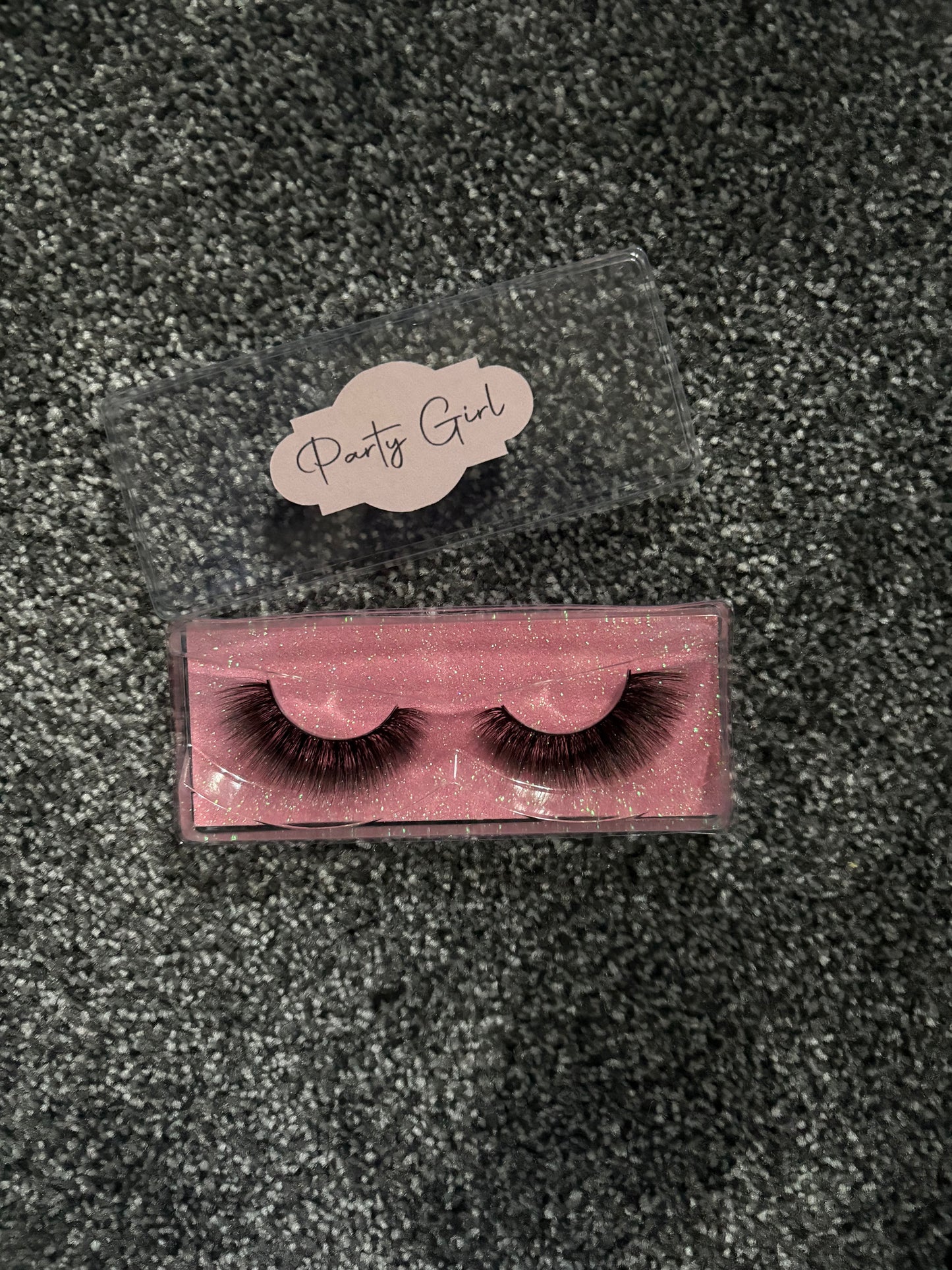 Luna Belle lashes - exclusive to lunas only.
