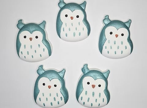 Squishy bath bombs