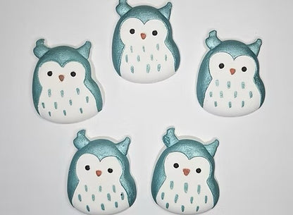 Squishy bath bombs