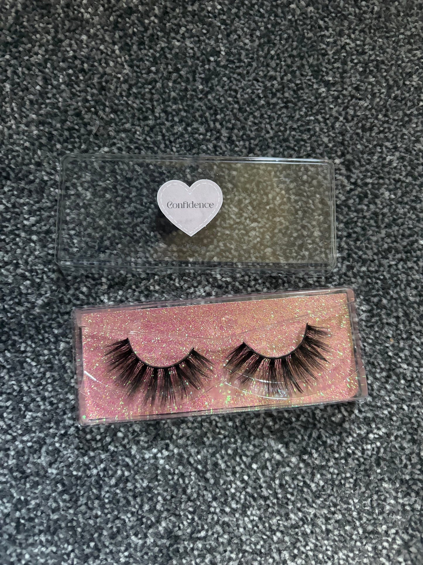 Luna Belle lashes - exclusive to lunas only.
