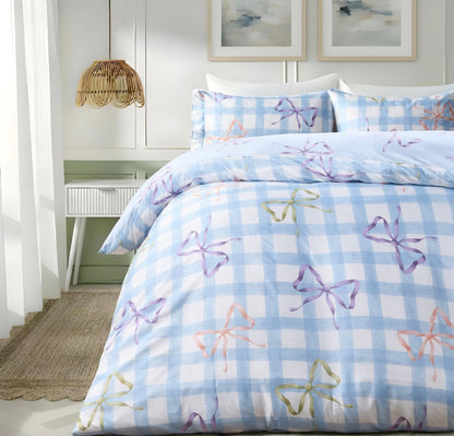 Checkered bow reversible bedding