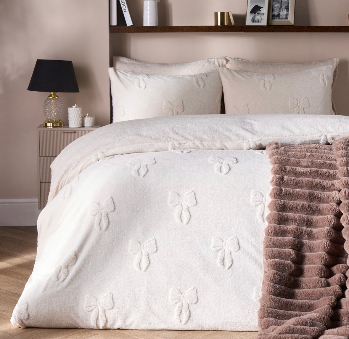 Teddy bow print fleece duvet set - white
