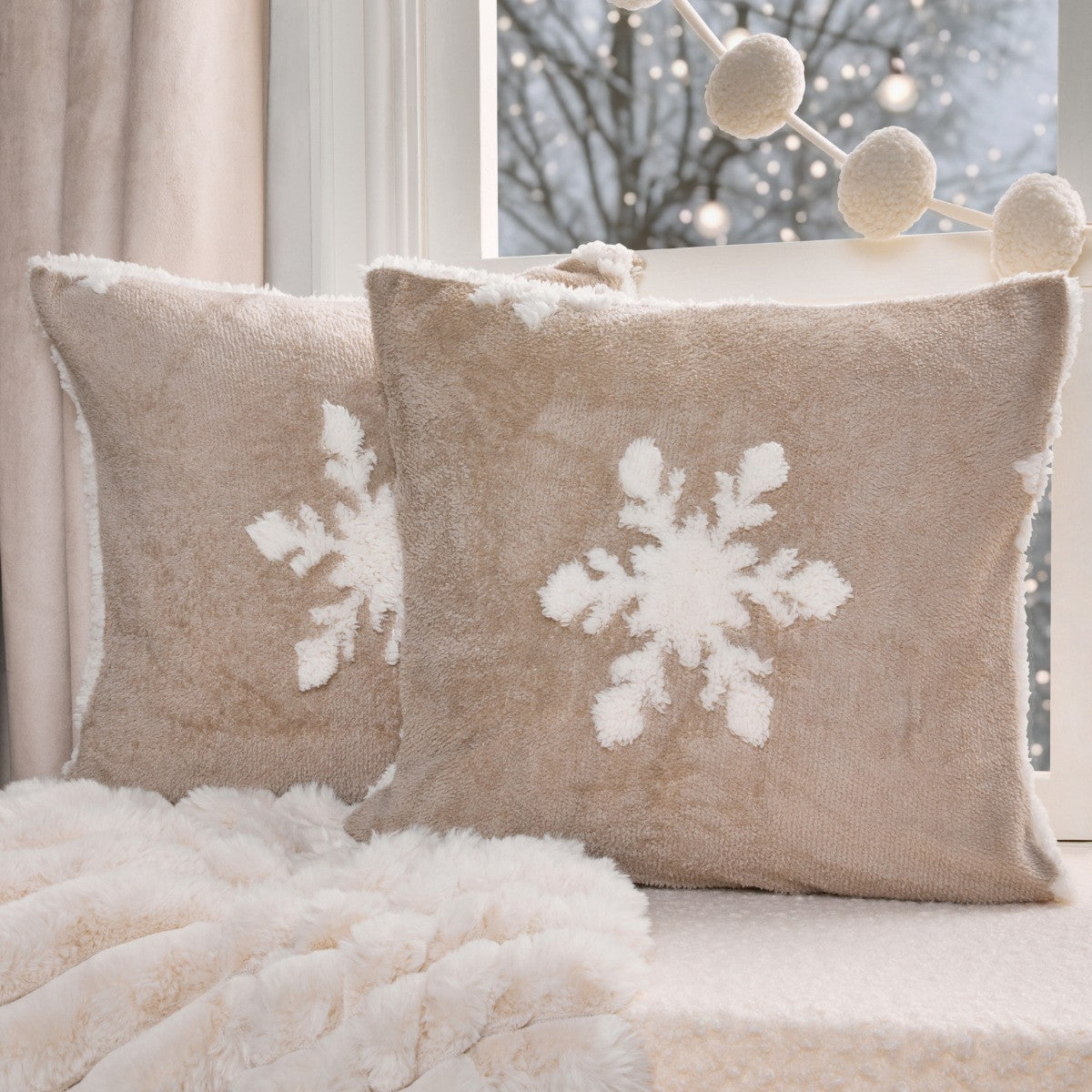 Tufted Snowflake Cushion Covers - 2 pack (Preorder)
