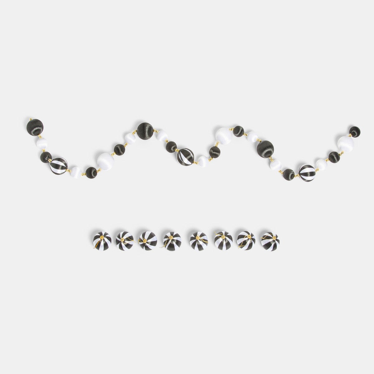 8 Pack Striped Baubles & Garland Set