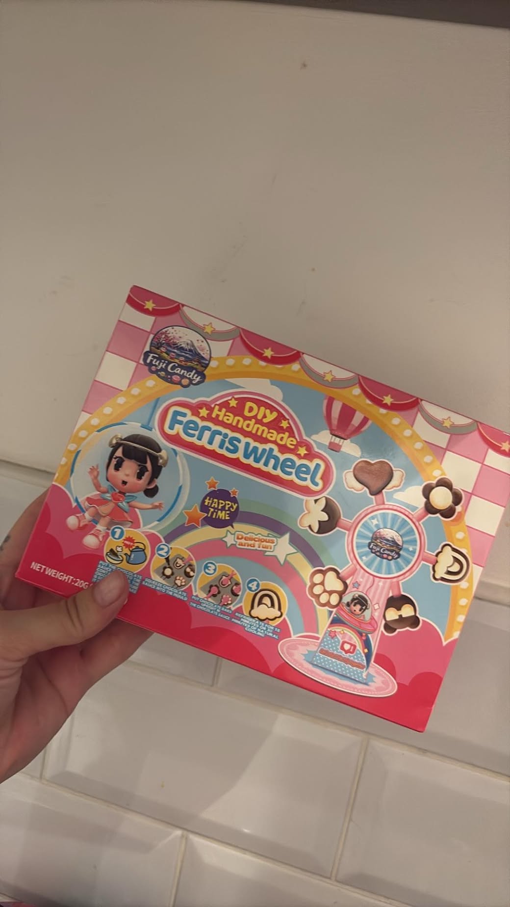 DIY make your own ferris wheel chocolate
