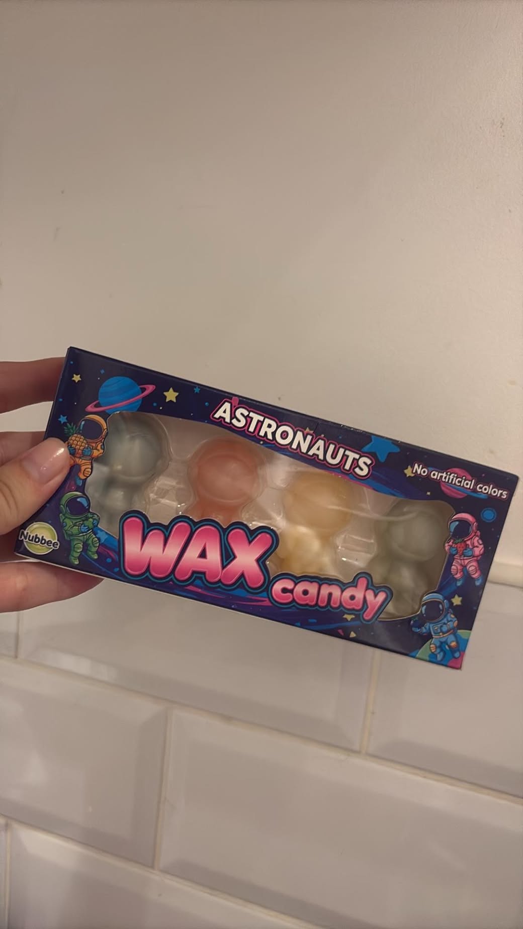 Astronauts wax candy