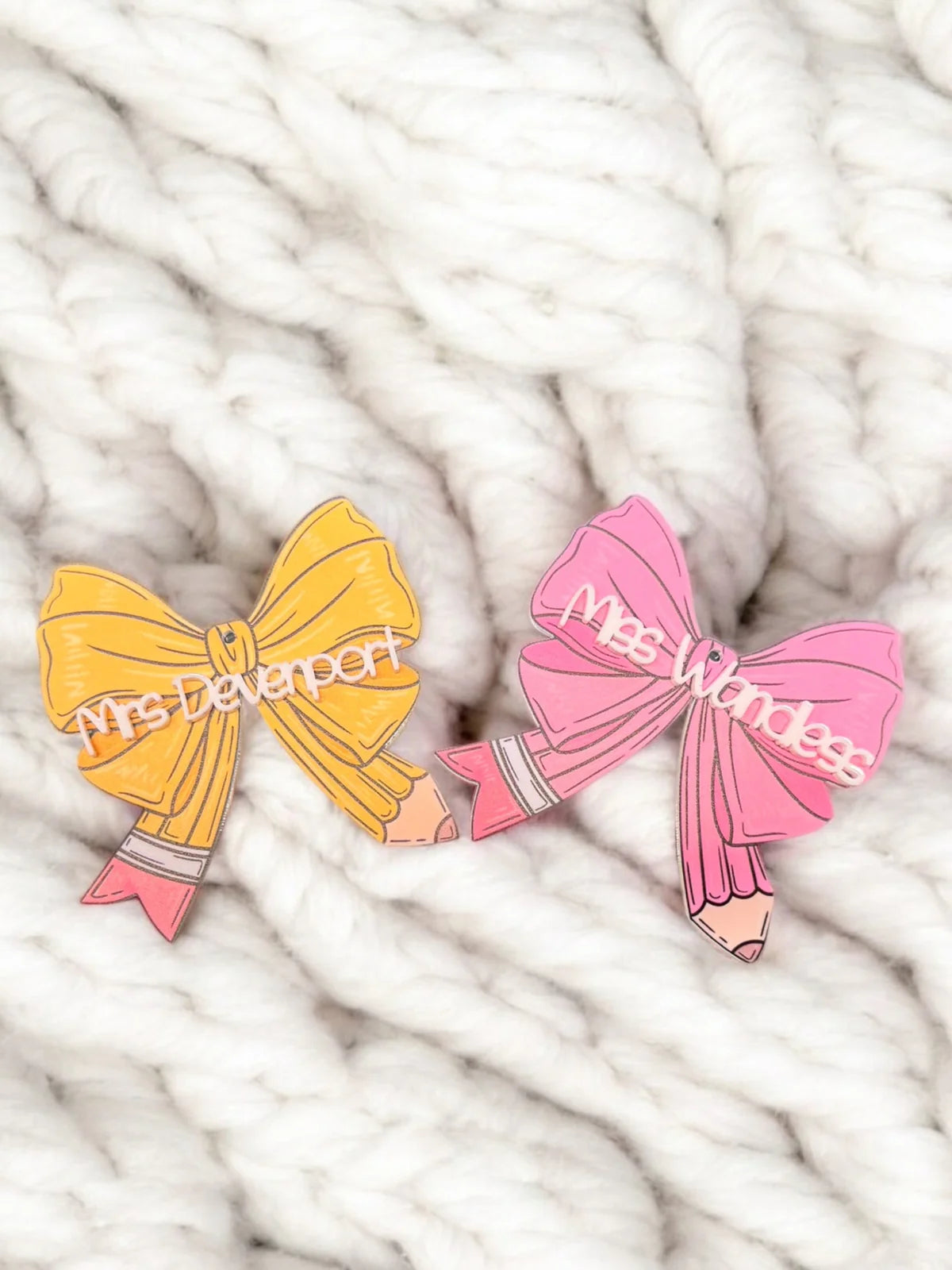 Personalised pencil bow keyring
