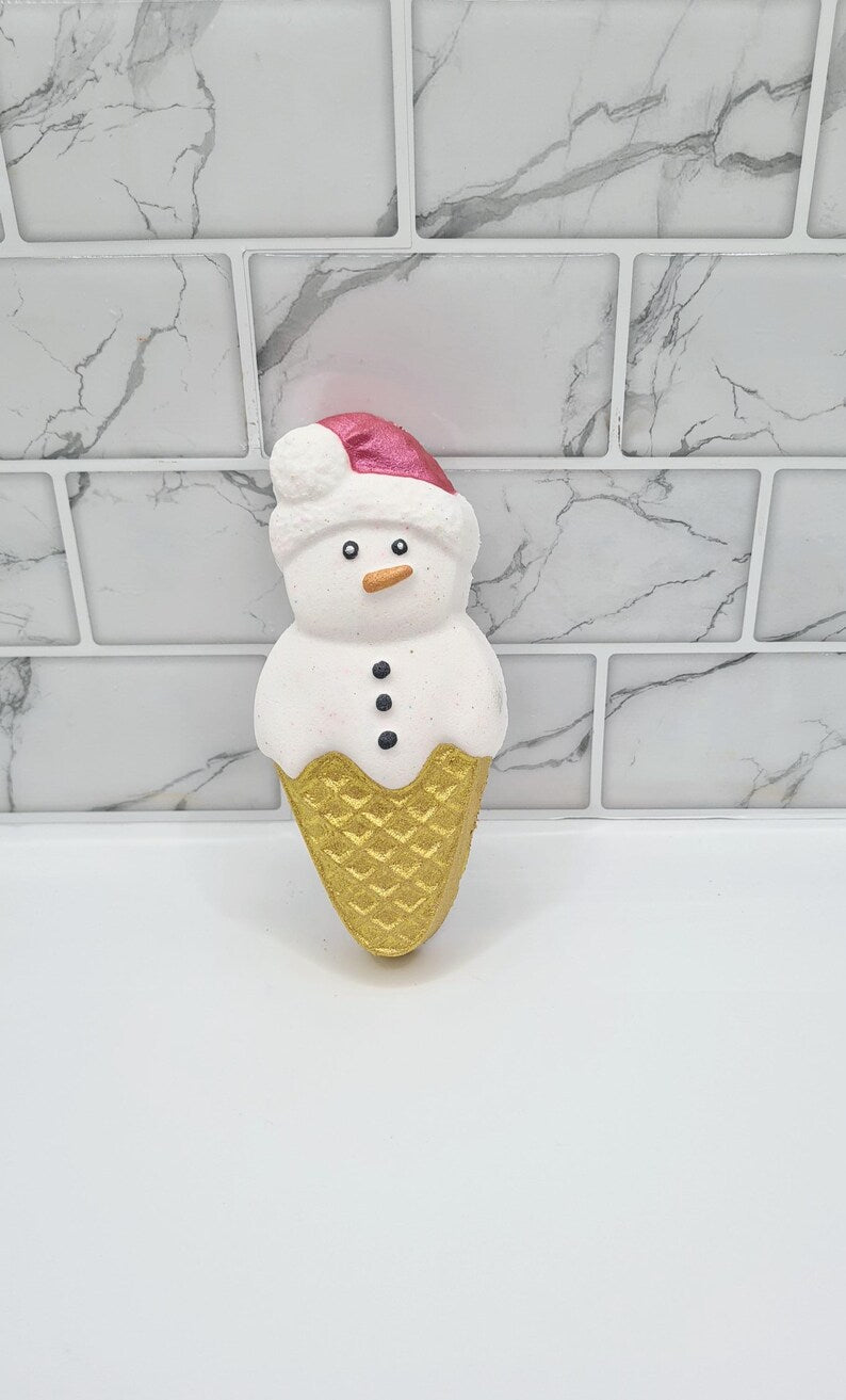 Snowman ice cream bath bomb