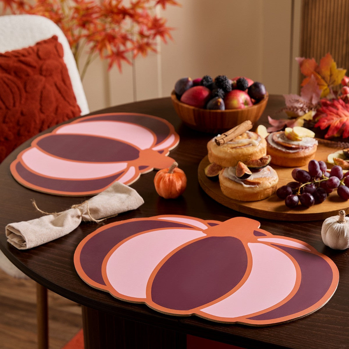 4 Pack Pumpkin Shaped Placemats - Preorder