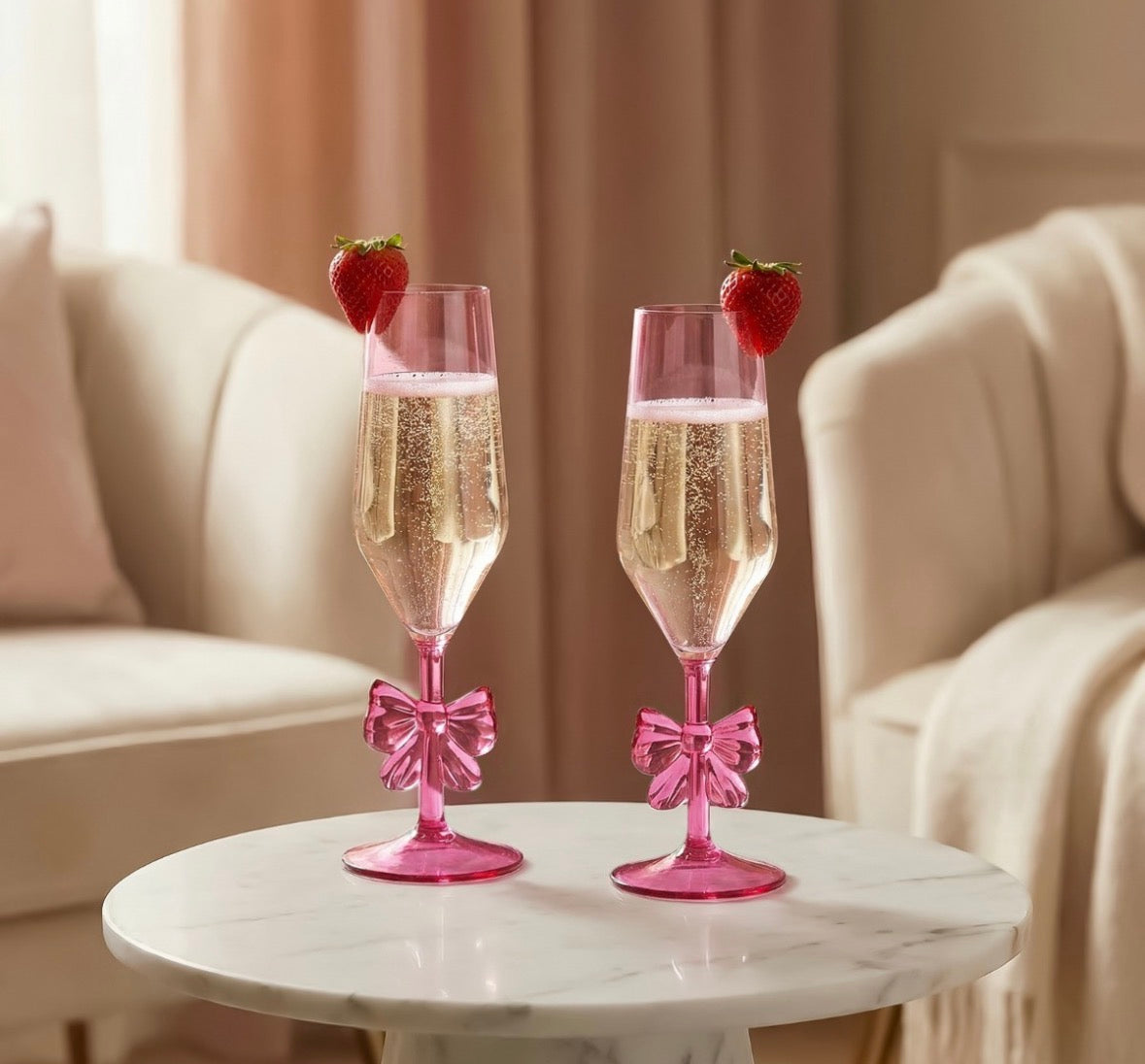 Bow Champagne flute glasses x2