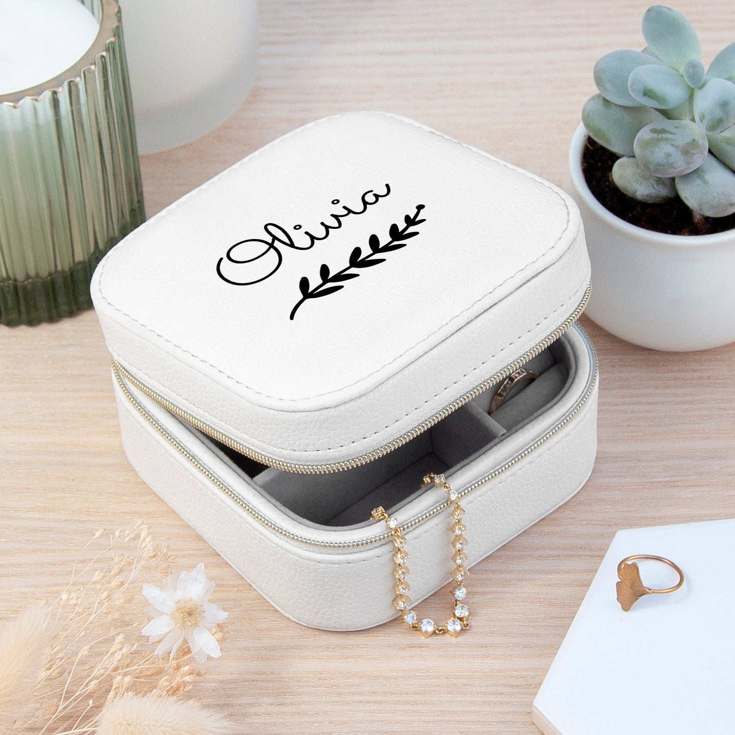 Personalised Wreath White Travel Jewellery Case