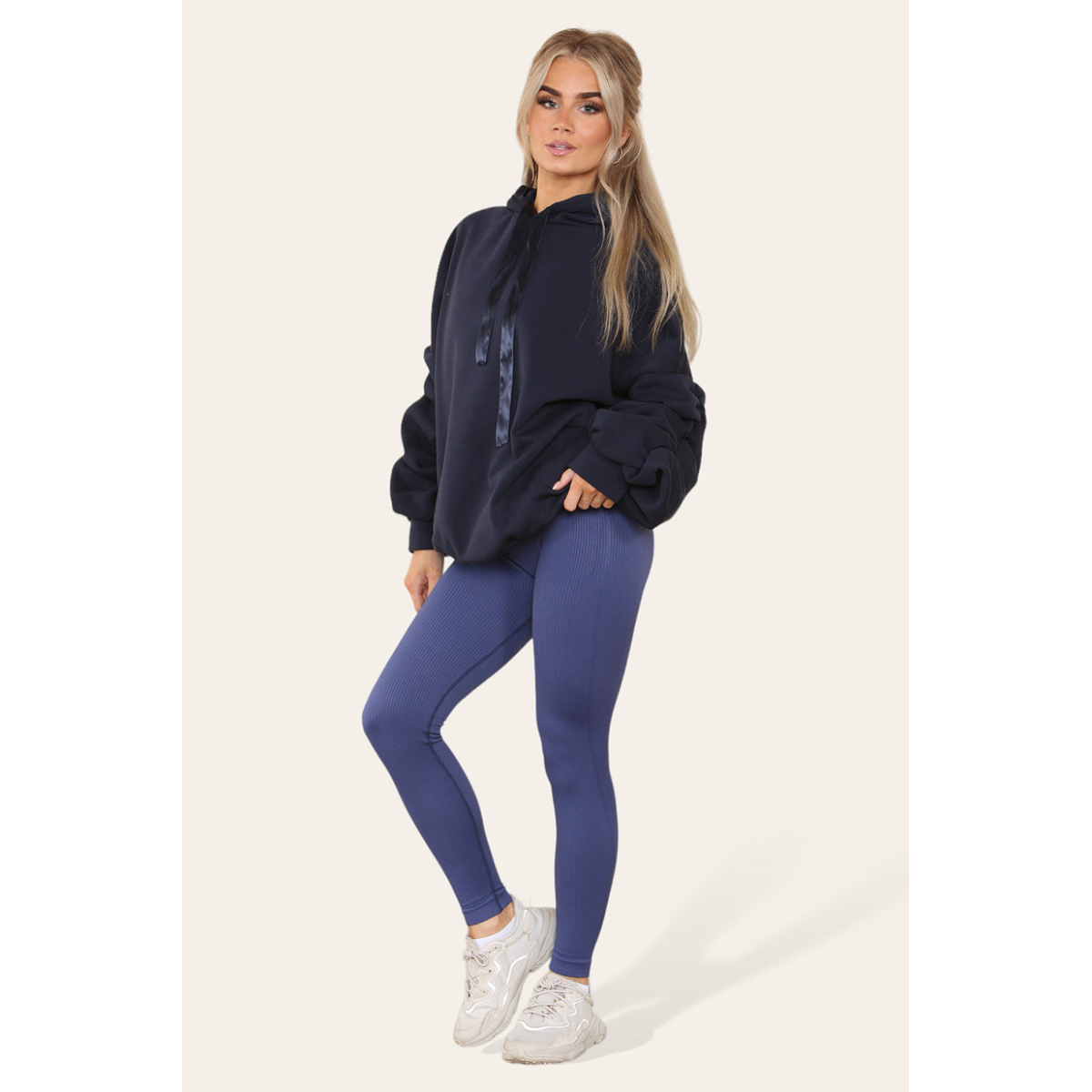 Stylish Plus Size Ruched Sleeve Hoodie with Satin Ribbon - Comfortable & Warm